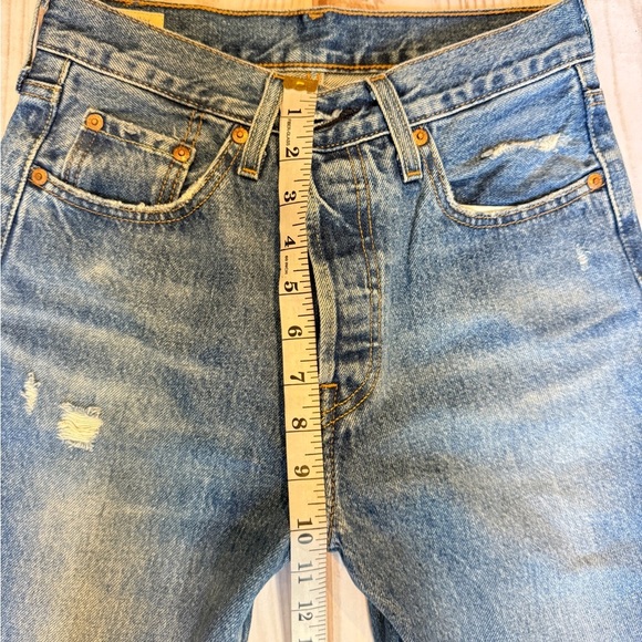 Levi's womans Straight Blue Jeans - Picture 4 of 6